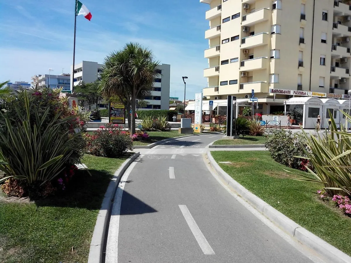 Cond. Quadrangolo Apartment Bibione